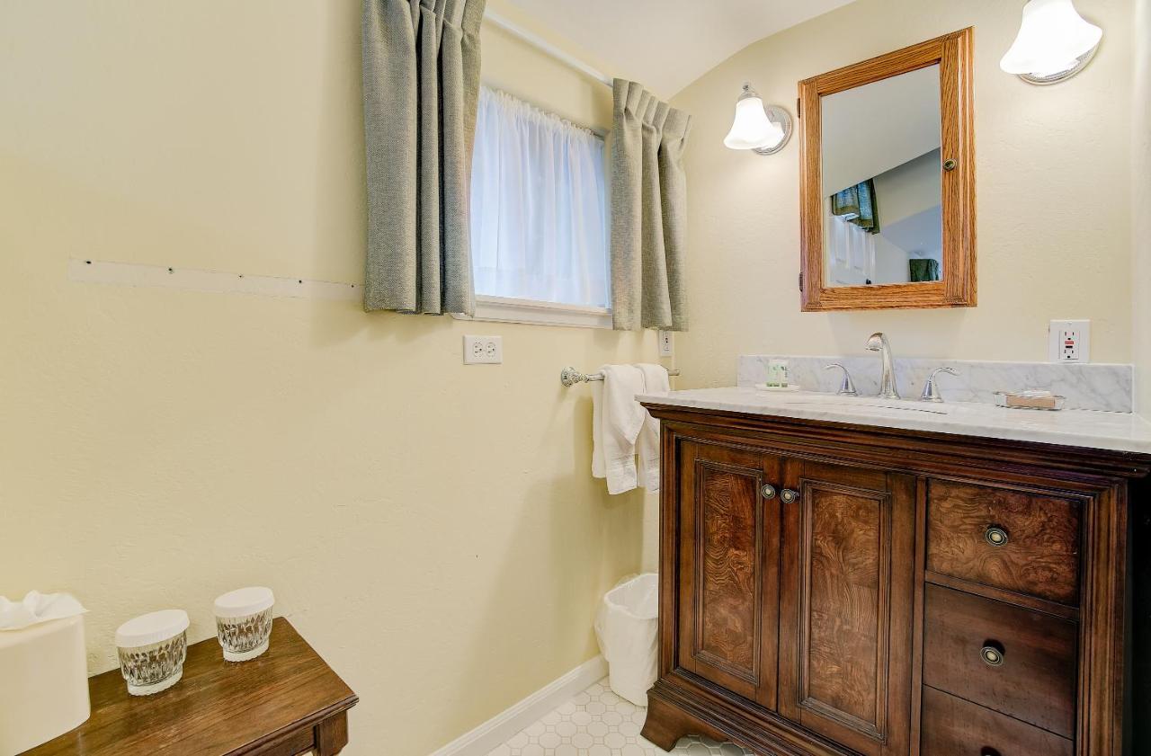 Sandpiper Inn Carmel-by-the-Sea Bagian luar foto