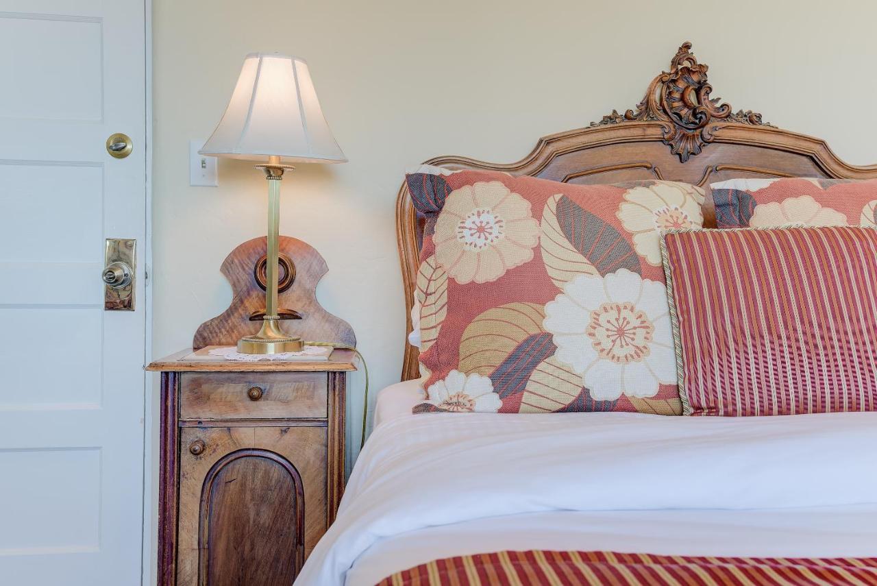 Sandpiper Inn Carmel-by-the-Sea Bagian luar foto
